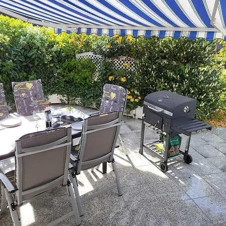 Gesine 25193 Holiday home